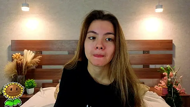 Snapshot of MargieDavidson chatting on February 20, 9:10 am MargieDavidson online show from February 20, 9:10 am