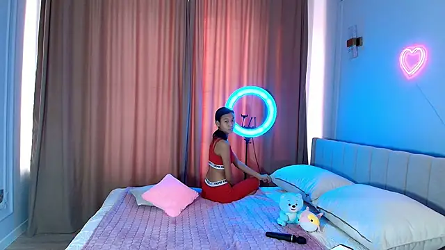 lihnpham online show from November 27, 3:41 am