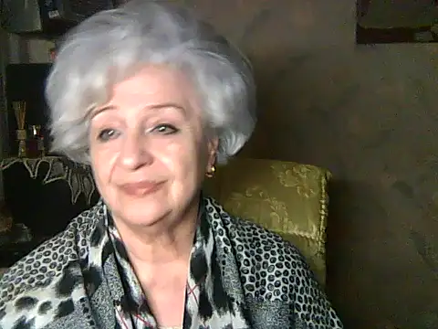 Snapshot of ValeriaKroww chatting on April 21, 6:12 pm ValeriaKroww online show from April 21, 6:12 pm