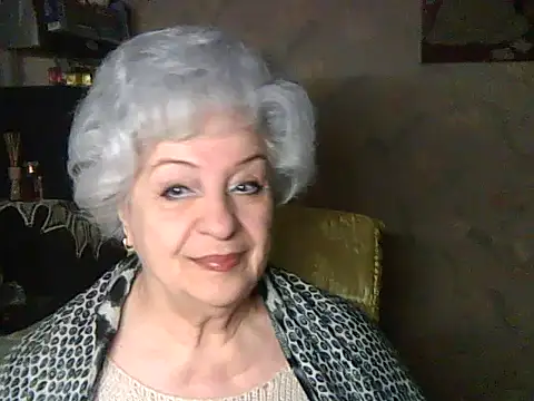 Snapshot of ValeriaKroww chatting on April 22, 4:41 pm ValeriaKroww online show from April 22, 4:41 pm