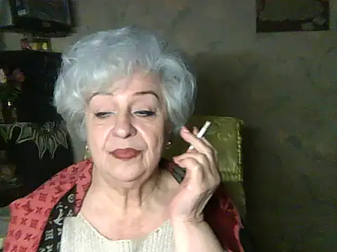 Snapshot of ValeriaKroww chatting on April 29, 5:30 pm ValeriaKroww online show from April 29, 5:30 pm
