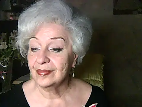 Snapshot of ValeriaKroww chatting on May 19, 6:03 pm ValeriaKroww online show from May 19, 6:03 pm