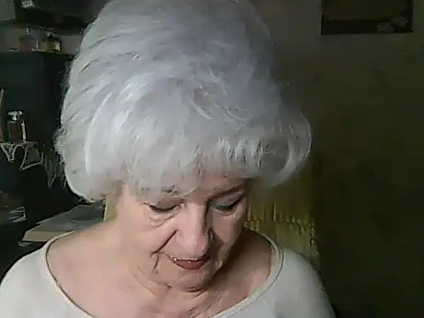 Snapshot of ValeriaKroww chatting on May 30, 5:48 am ValeriaKroww online show from May 30, 5:48 am