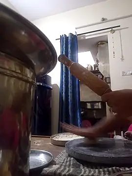 Mathi cam online show from December 3, 1:53 pm