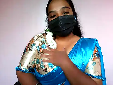 Snapshot of Mathi_cam chatting on June 19, 4:50 am Mathi cam online show from June 19, 4:50 am