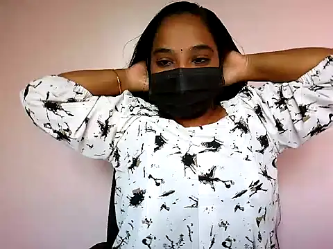 Snapshot of Mathi_cam chatting on June 23, 4:10 am Mathi cam online show from June 23, 4:10 am