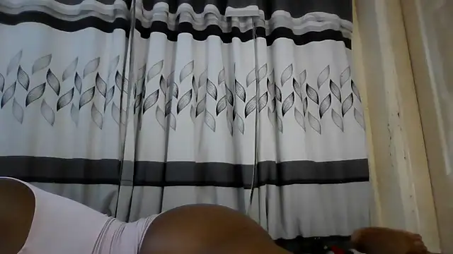 BARBIEDOLLXXX online show from November 28, 9:28 pm