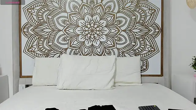 Snapshot of Lilith_Aliany_ chatting on November 25, 12:38 pm Lilith Aliany online show from November 25, 12:38 pm