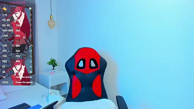 Snapshot of Lilith_Aliany_ chatting on December 15, 12:53 pm Lilith Aliany online show from December 15, 12:53 pm