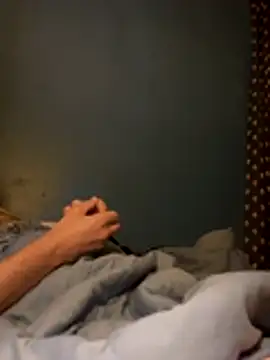 Snapshot of biggdaddyandqueenn chatting on November 16, 5:57 am biggdaddyandqueenn online show from November 16, 5:57 am