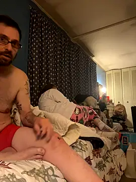 biggdaddyandqueenn online show from November 24, 7:08 am