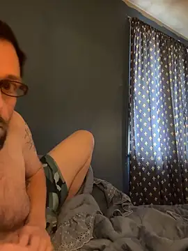 biggdaddyandqueenn online show from December 4, 5:10 pm