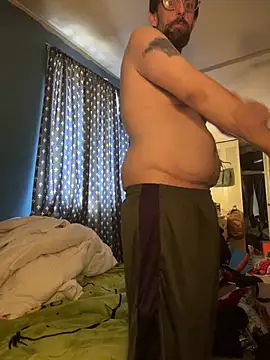 biggdaddyandqueenn online show from January 15, 5:27 pm