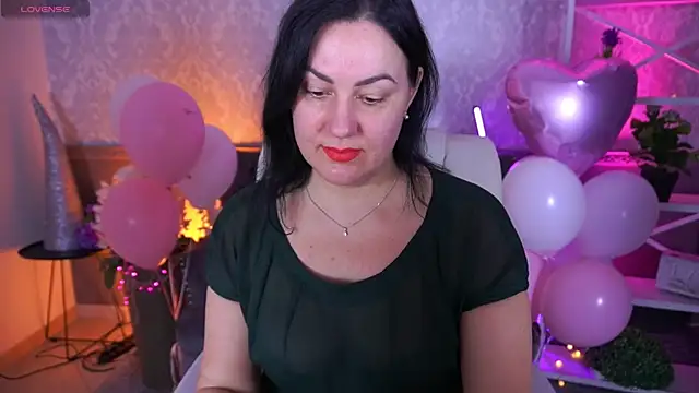 VelvetLuck online show from February 17, 2:57 pm