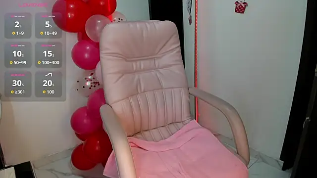 misslya00 online show from February 20, 2:52 am