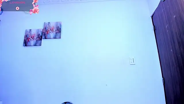 Snapshot of SamantaRave_ chatting on November 30, 1:26 pm SamantaRave online show from November 30, 1:26 pm