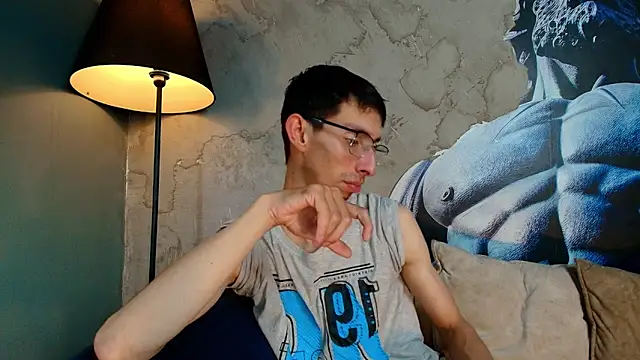 Snapshot of ZyroNight chatting on November 21, 4:49 pm ZyroNight online show from November 21, 4:49 pm