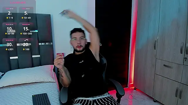 noah corvelle online show from November 15, 11:54 pm