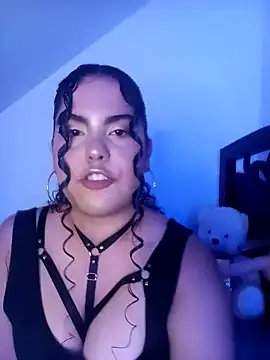 Snapshot of Elara_Nova chatting on November 9, 2:10 am Elara Nova online show from November 9, 2:10 am