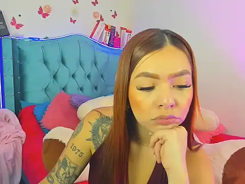 Aurora sky9 online show from February 6, 9:51 pm