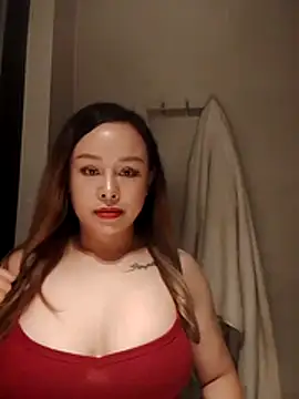 Snapshot of thu-cuoi chatting on December 5, 2:20 am thu-cuoi online show from December 5, 2:20 am