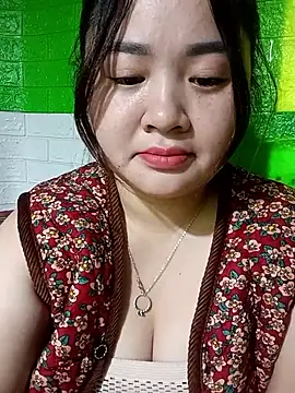 Bee-bgolden online show from December 20, 2:40 am