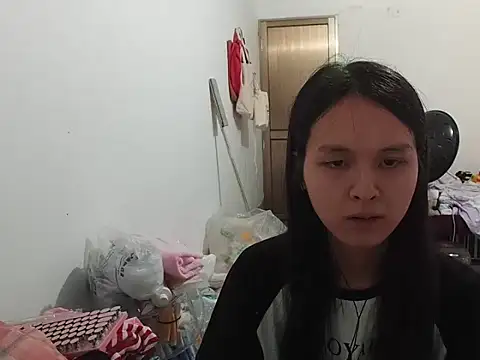RebelAura online show from June 9, 1:45 pm