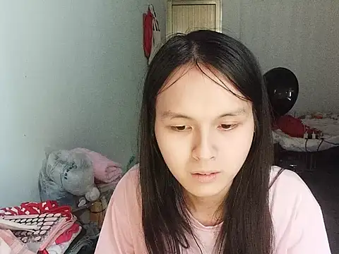 RebelAura online show from June 19, 9:24 am