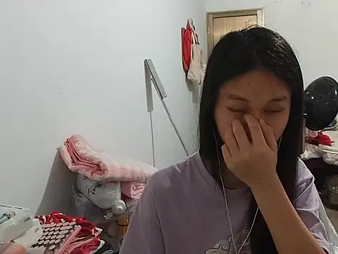RebelAura online show from July 1, 5:56 pm