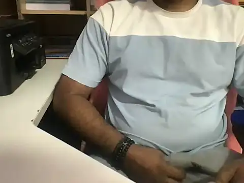 KingCobra 07 online show from April 11, 3:11 am