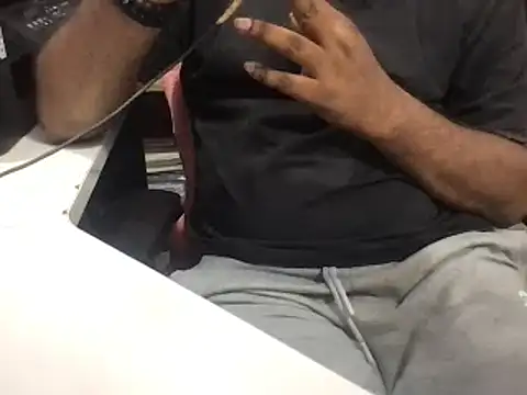 KingCobra 07 online show from April 14, 2:45 pm