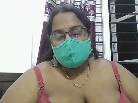 hootypriya online show from January 12, 2:44 pm