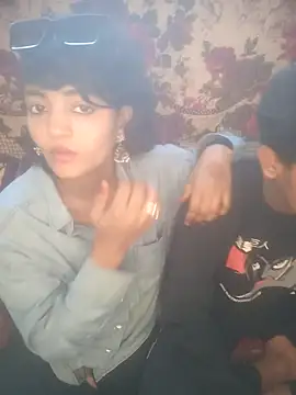 Snapshot of Freakingromance chatting on February 1, 11:20 am Freakingromance online show from February 1, 11:20 am