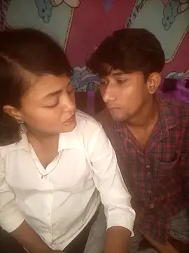 Snapshot of Freakingromance chatting on February 3, 8:41 am Freakingromance online show from February 3, 8:41 am