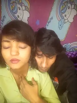 Snapshot of Freakingromance chatting on February 12, 5:52 pm Freakingromance online show from February 12, 5:52 pm