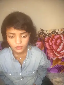 Snapshot of Freakingromance chatting on February 17, 7:20 pm Freakingromance online show from February 17, 7:20 pm