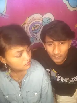 Snapshot of Freakingromance chatting on February 20, 10:27 am Freakingromance online show from February 20, 10:27 am