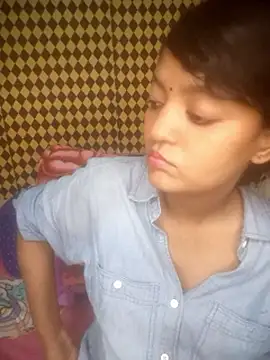 Freakingromance online show from April 9, 6:24 pm