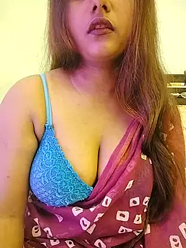 Snapshot of LoveLy-Soneya chatting on December 19, 2:02 pm LoveLy-Soneya online show from December 19, 2:02 pm