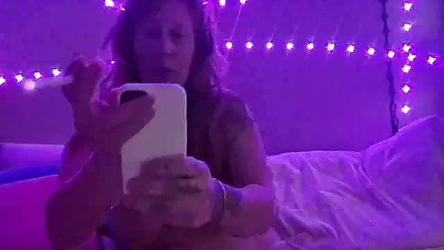 Redriddinghood8 online show from November 16, 3:34 am