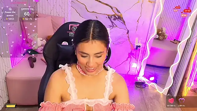 Snapshot of PEACHY_TAY chatting on May 1, 12:10 pm PEACHY TAY online show from May 1, 12:10 pm