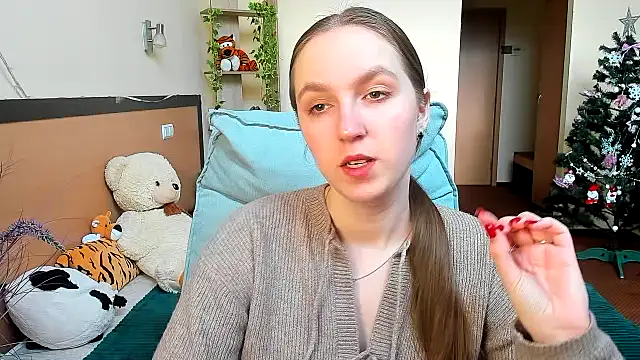 Nesie-Stoun online show from December 18, 9:59 am