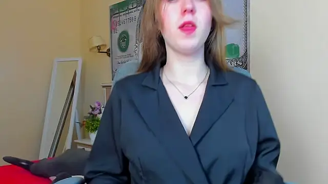 Nesie-Stoun online show from December 22, 9:39 am