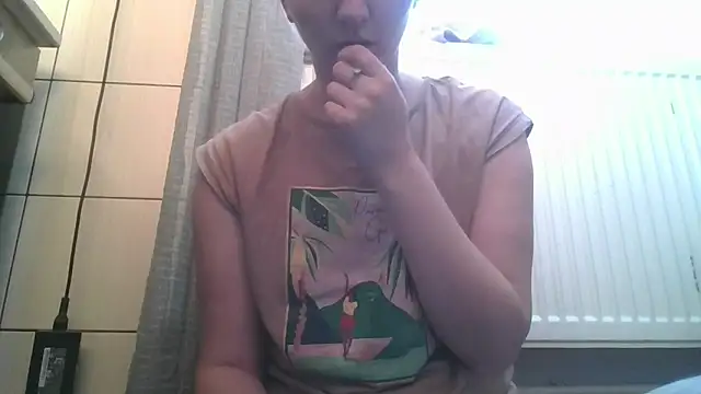 Snapshot of dirty_sasha00 chatting on May 16, 3:14 am dirty sasha00 online show from May 16, 3:14 am