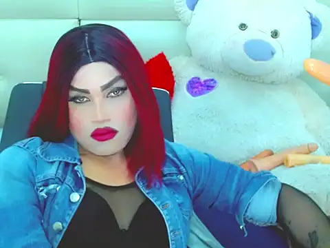 NharaBigCock online show from June 8, 1:33 pm