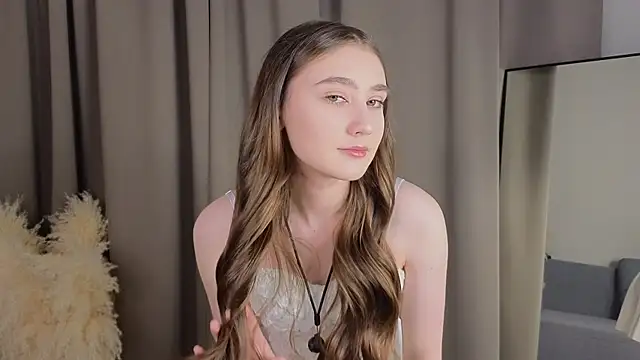 Snapshot of AriannaSemke chatting on November 14, 1:37 am AriannaSemke online show from November 14, 1:37 am