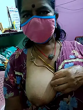 Snapshot of savithasree chatting on November 11, 1:33 pm savithasree online show from November 11, 1:33 pm