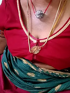 Snapshot of savithasree chatting on December 15, 4:39 am savithasree online show from December 15, 4:39 am