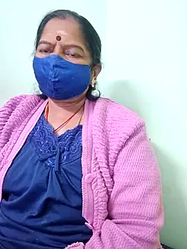 Snapshot of savithasree chatting on December 15, 5:39 pm savithasree online show from December 15, 5:39 pm