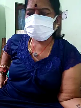 Snapshot of savithasree chatting on December 16, 3:17 pm savithasree online show from December 16, 3:17 pm